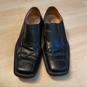Steve Madden men’s black leather dress‎  shoes in size 9.5